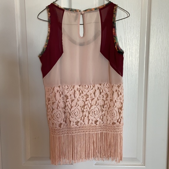 Gimmicks by BKE Tank Top - Picture 5 of 7